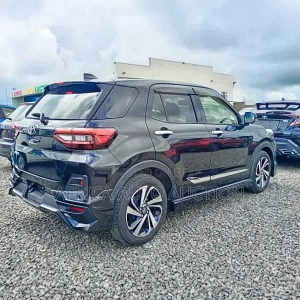 Toyota Raize 2020 Black