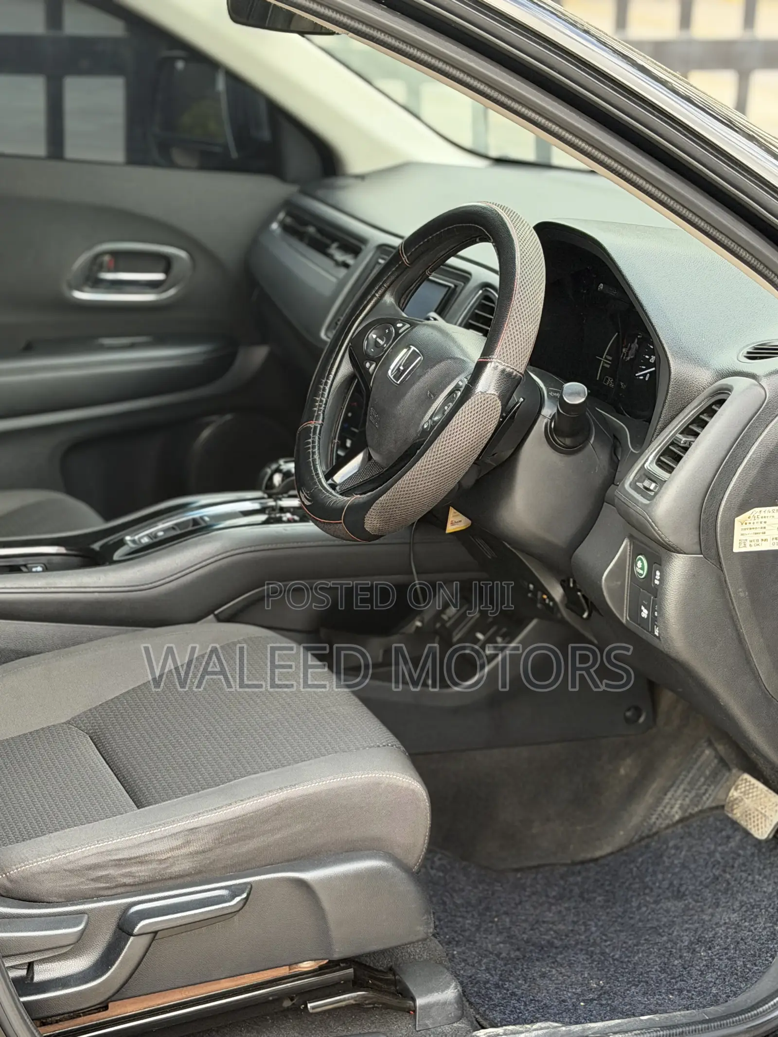 Honda Vezel 1.5 Hybrid 2WD 2018 Black