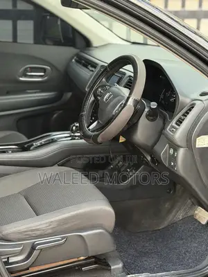 Honda Vezel 1.5 Hybrid 2WD 2018 Black