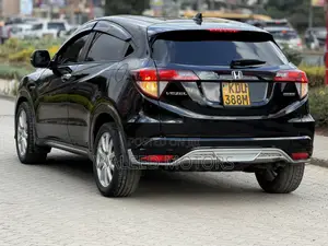Honda Vezel 1.5 Hybrid 2WD 2018 Black