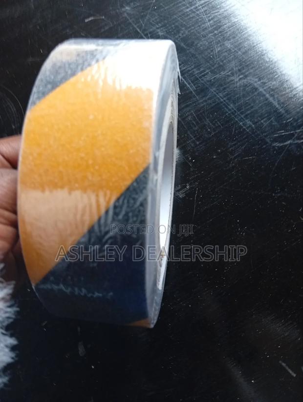 Antislip Tape 50 MTRS - thumbnail 2