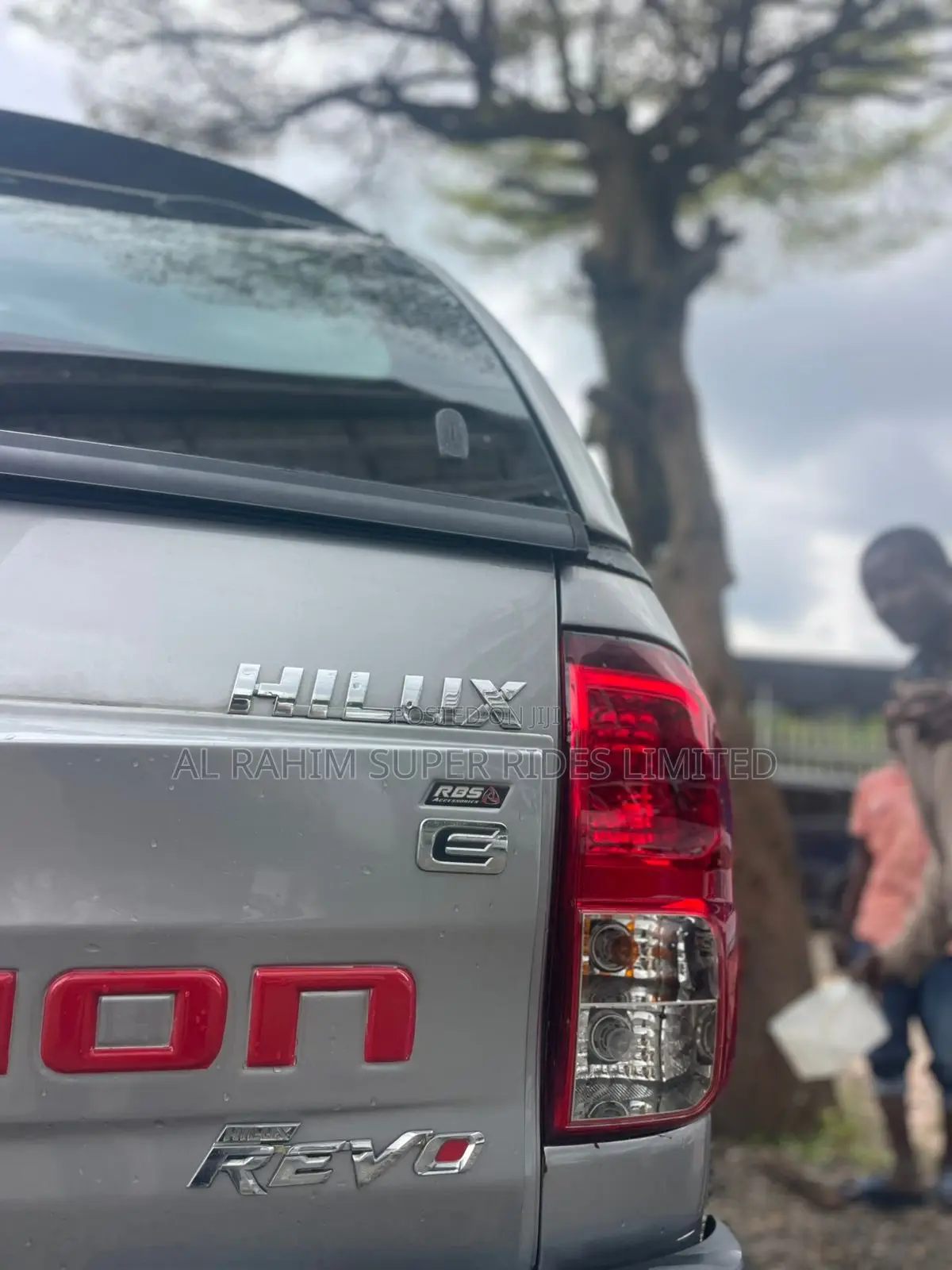 Toyota Hilux Revo Double Cab Deisel 2.4 RWD 2018 Silver