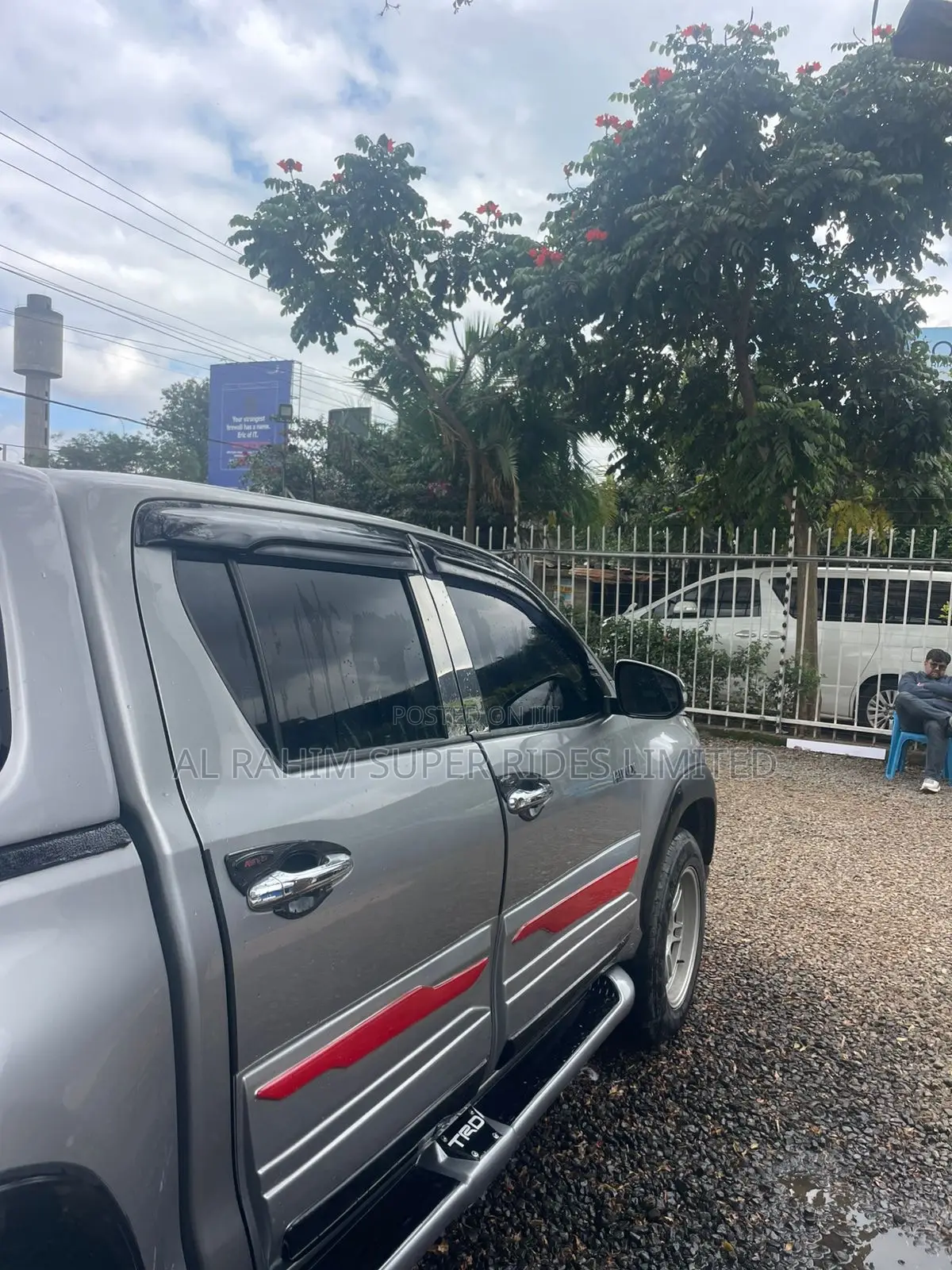Toyota Hilux Revo Double Cab Deisel 2.4 RWD 2018 Silver