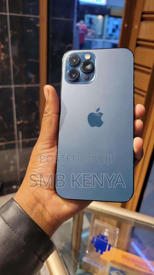 New Apple iPhone 12 Pro Max 128 GB Blue - thumbnail 4