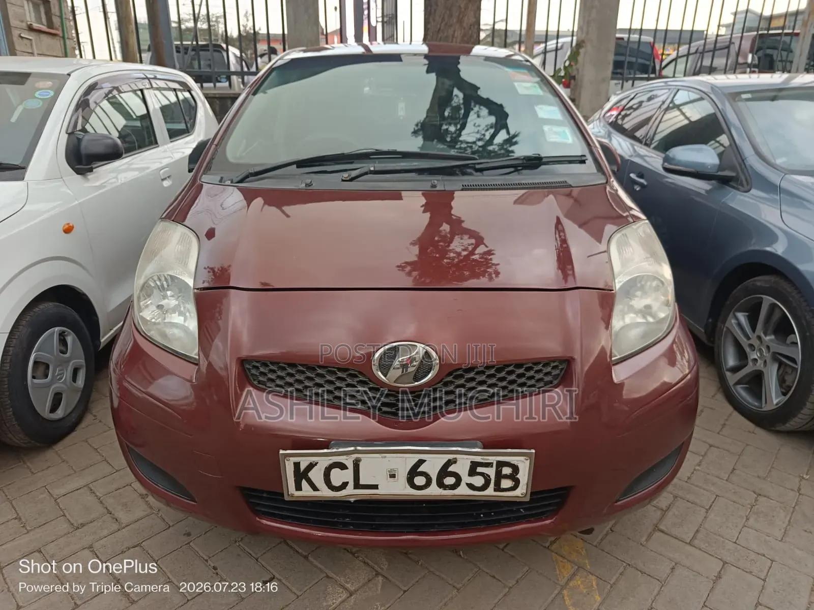 Toyota Vitz 2010 Maroon