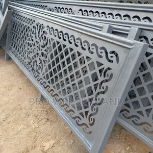 Modern Steel Stair Railings – Quality Fabrication