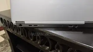 Laptop Dell Latitude E7240 4GB SSD 128GB