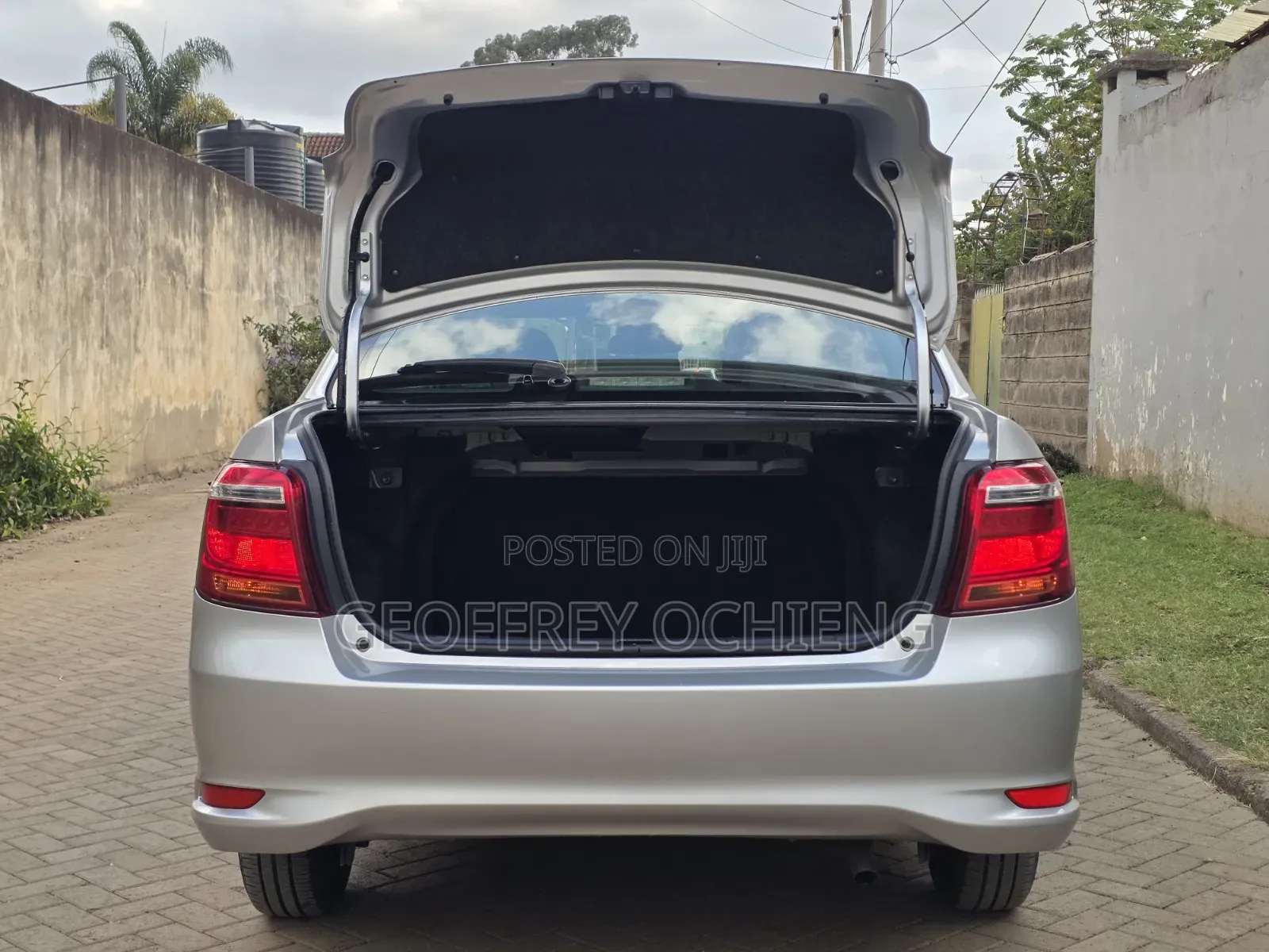 Toyota Axio 2019 Silver