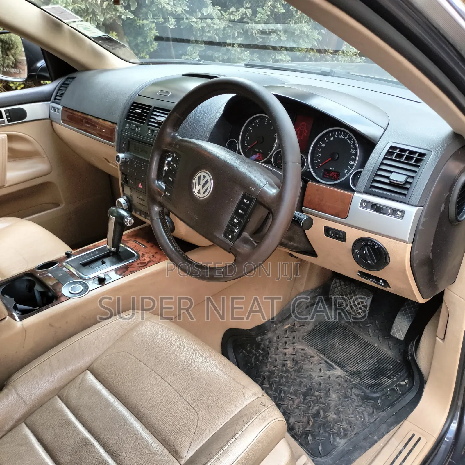 Volkswagen Touareg 2007 Gray