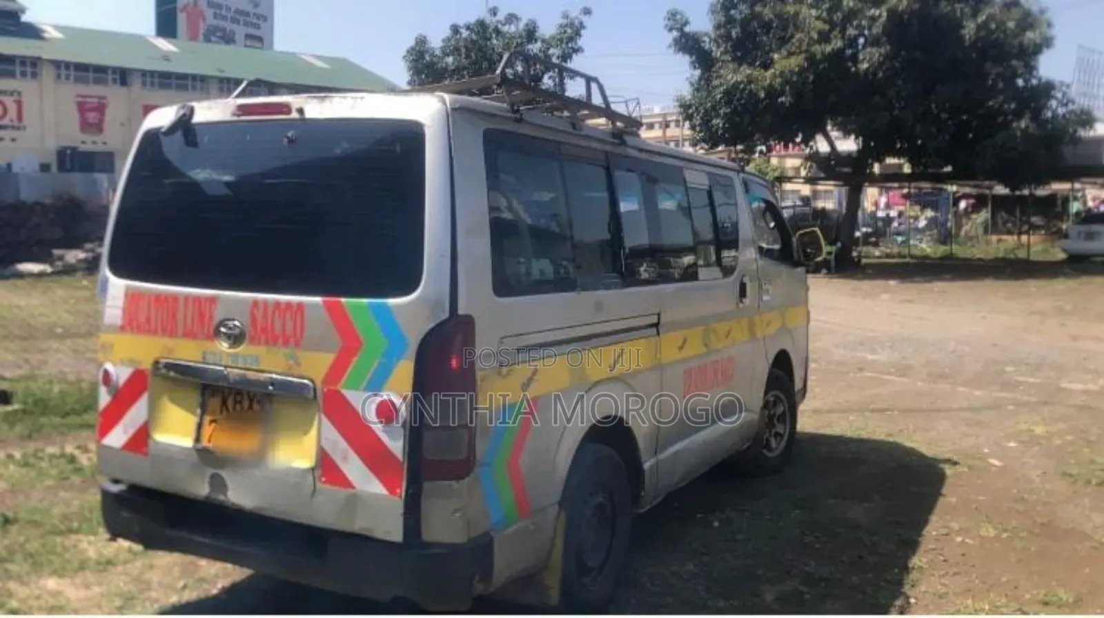 Toyota Grand HiAce 2002 Pearl