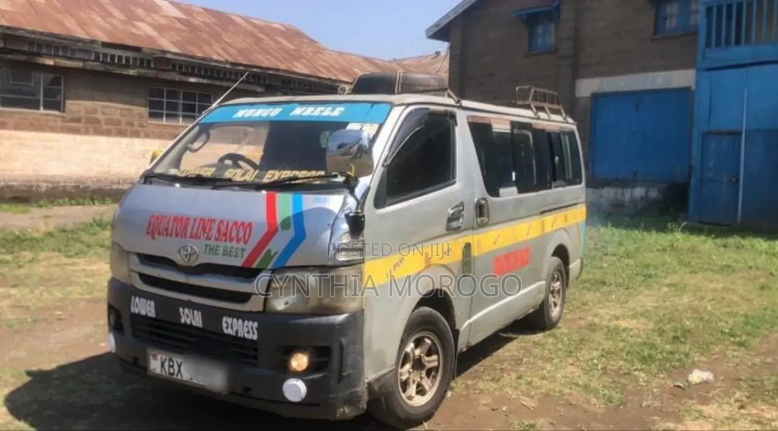 Toyota Grand HiAce 2002 Pearl