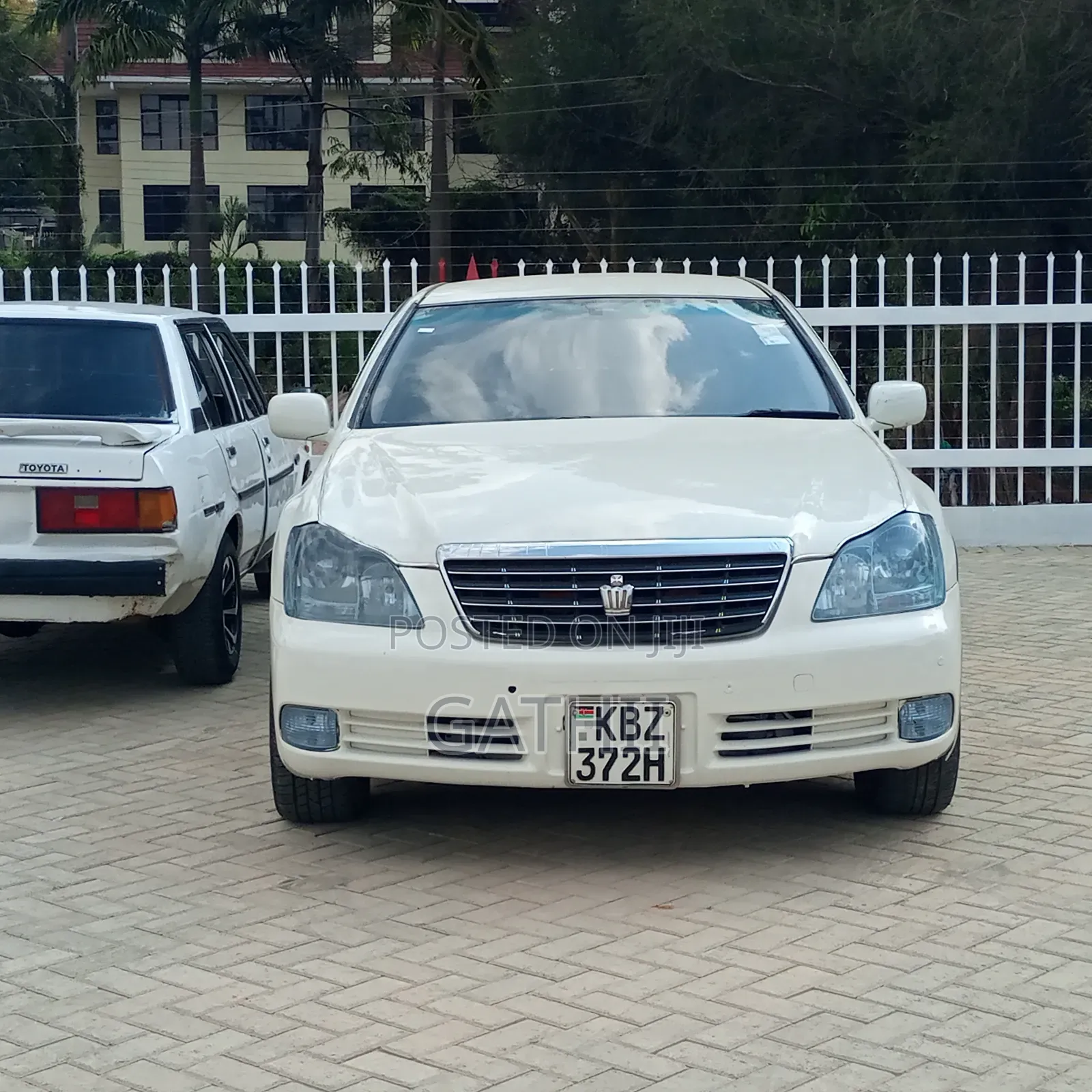 Toyota Crown 2007 White