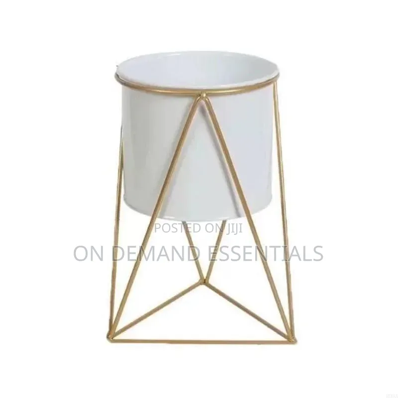 Nordic Geometric Metal Iron Flower Pot
