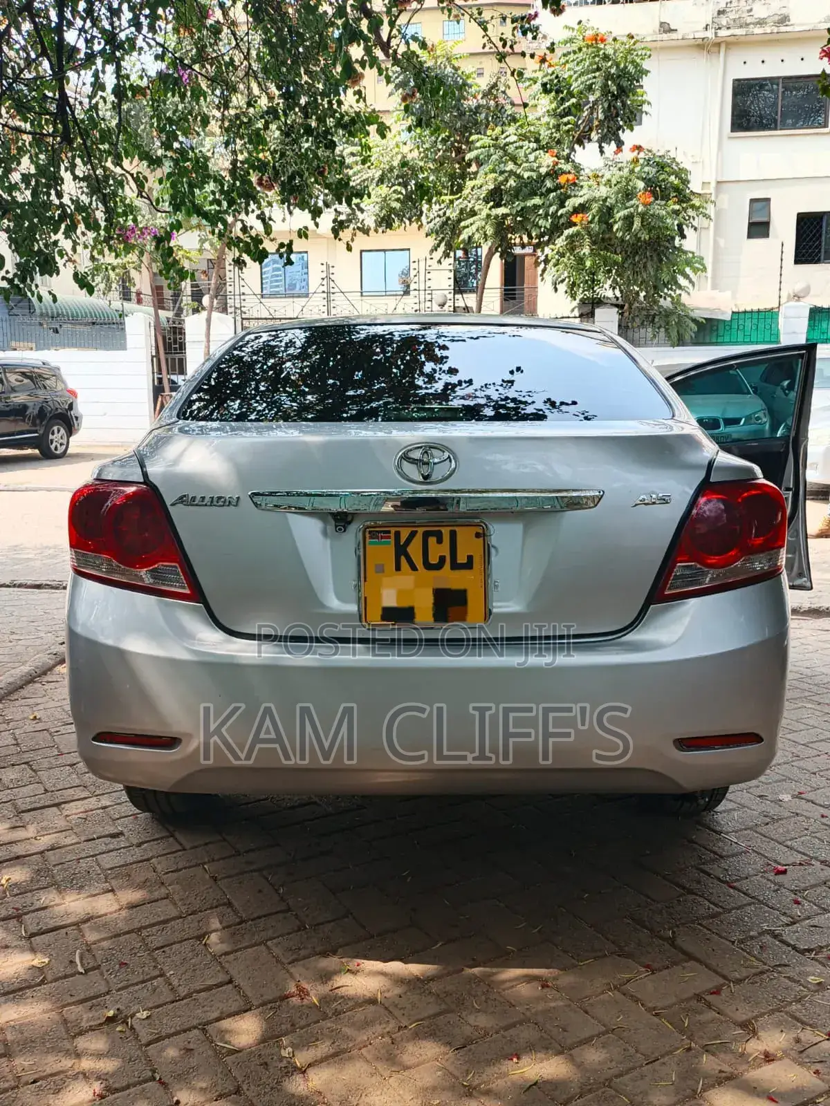 Toyota Allion 2010 Silver