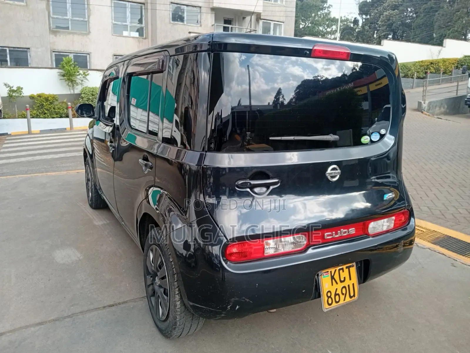 Nissan Cube 2011 Black