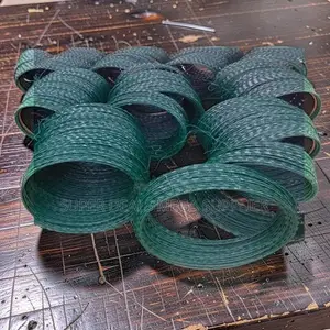 High Strength 100mm,200mm, 450mm 6m /8m/10m Length Barbed Razor Wire