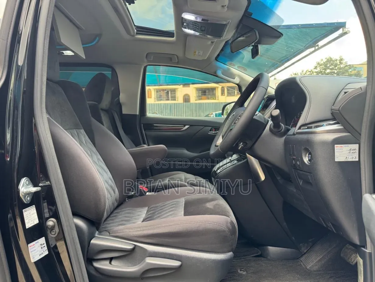 Toyota Alphard 2019 Black