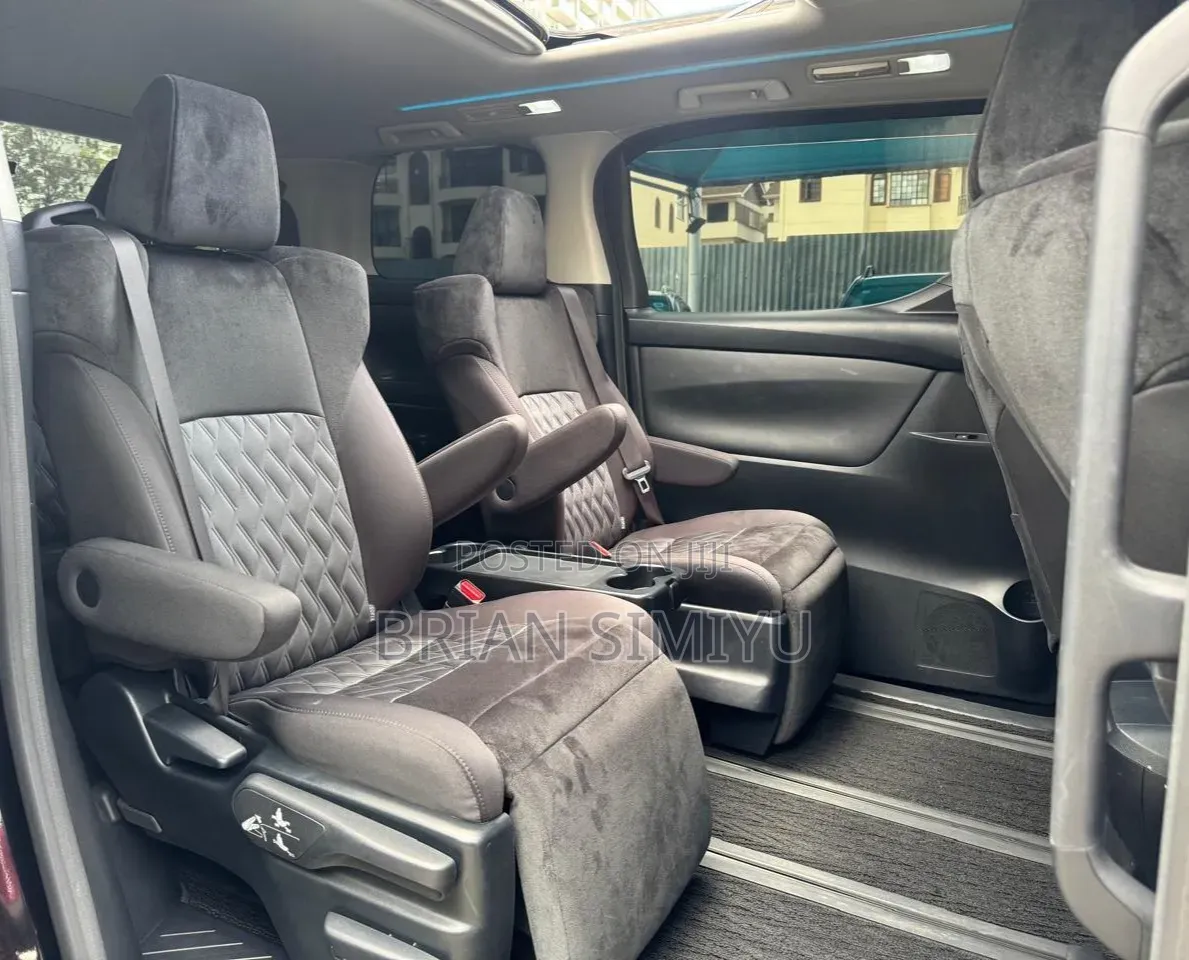 Toyota Alphard 2019 Black