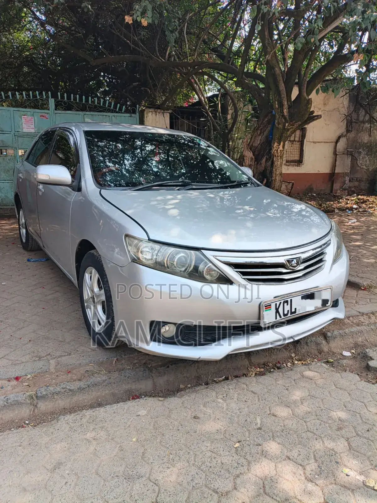 Toyota Allion 2010 Silver
