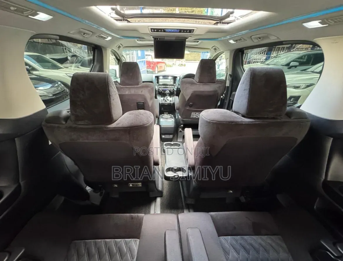 Toyota Alphard 2019 Black