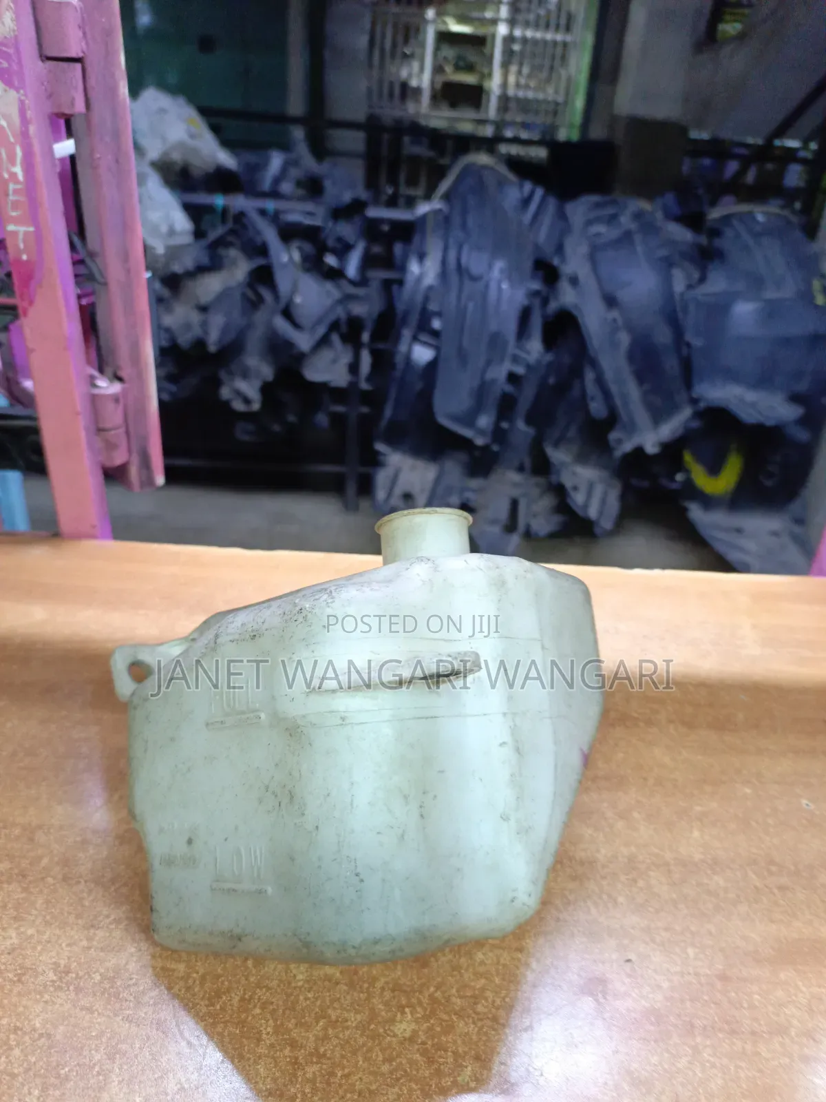 Coolant Reserve/Bottle Toyota Axio//Fielder141