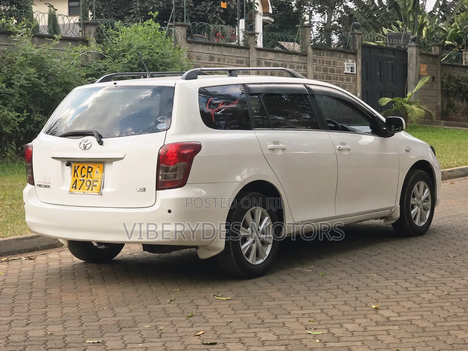 Toyota Corolla Fielder 2011 White