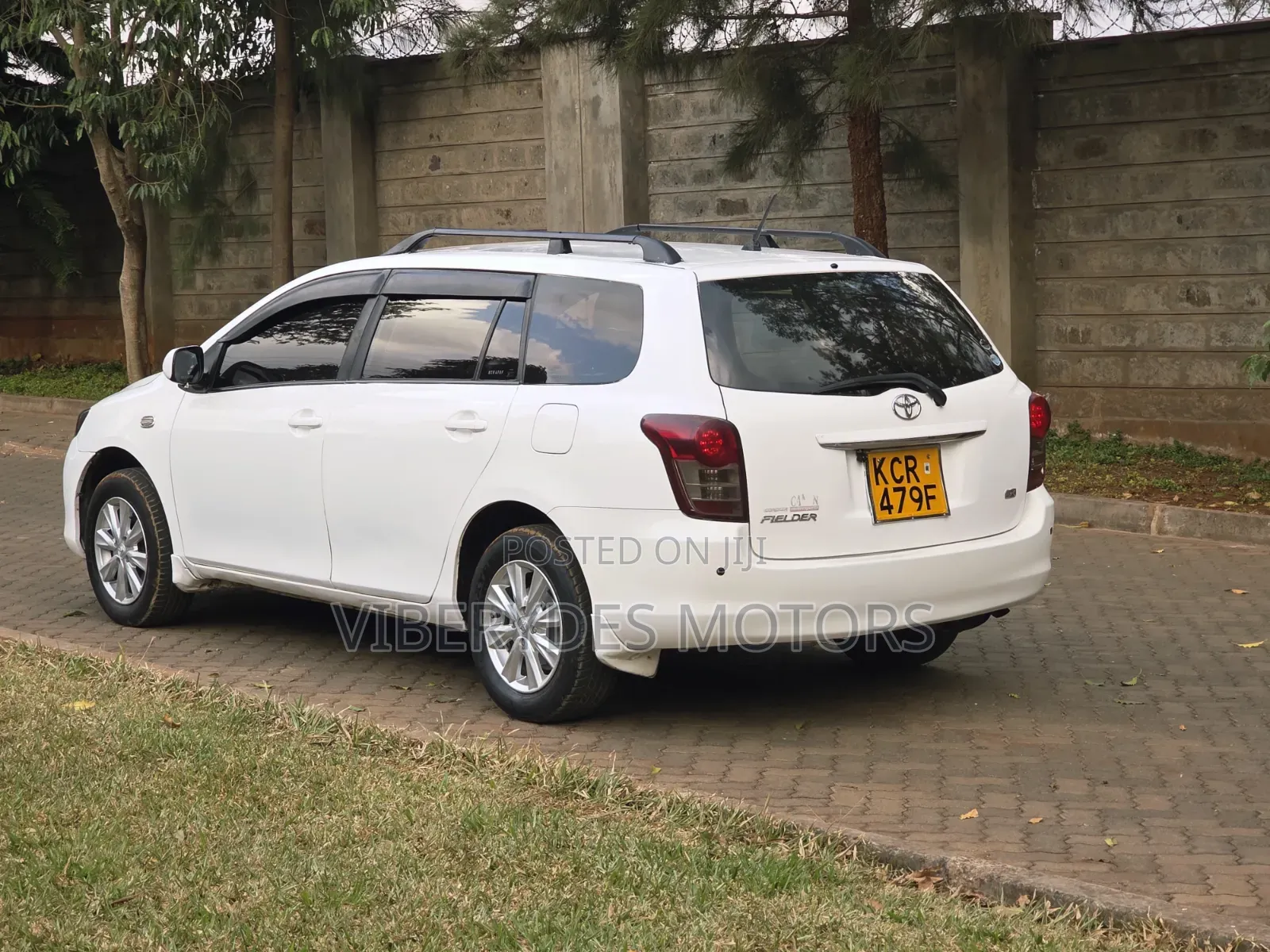 Toyota Corolla Fielder 2011 White
