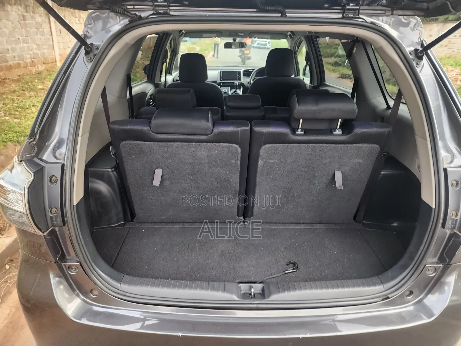 Toyota Wish 2014 Gray