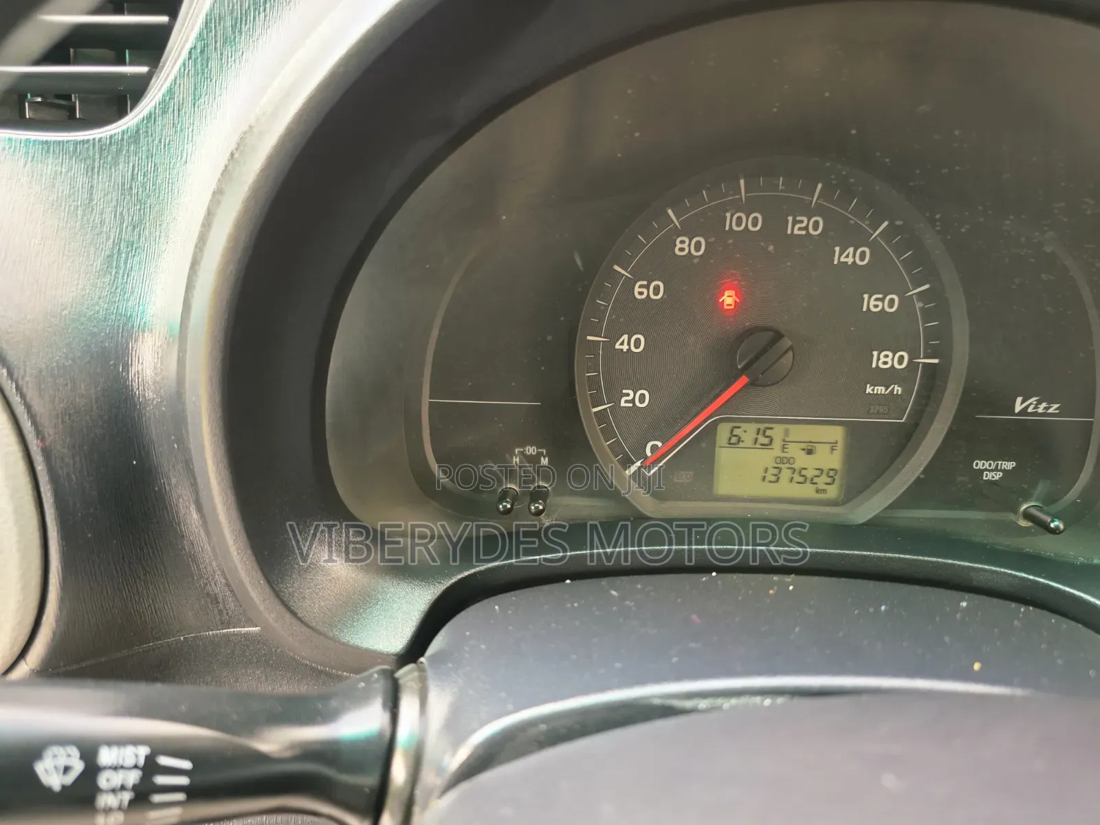 Toyota Vitz 2012