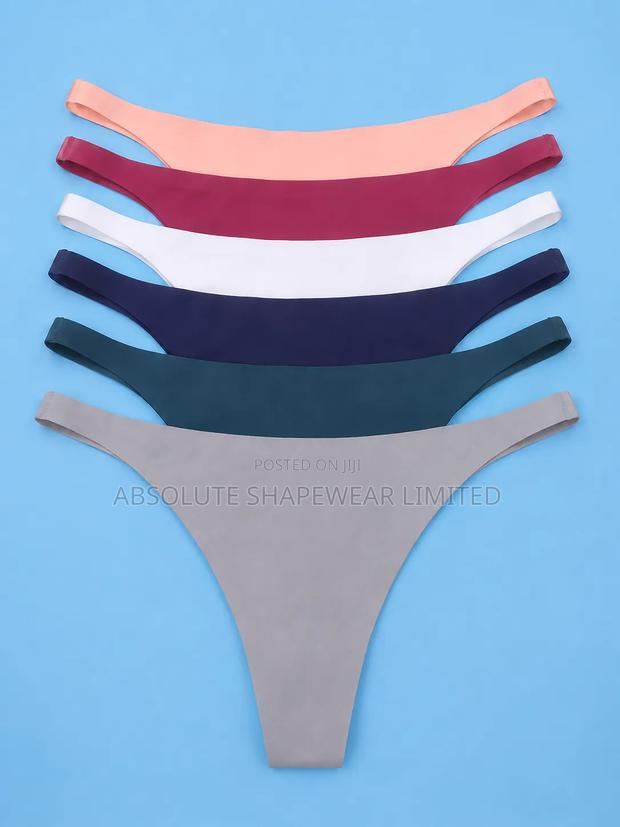 Sexy Thongs - thumbnail 2