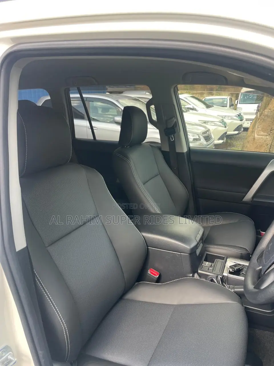 Toyota Land Cruiser Prado 2.7 2019 White