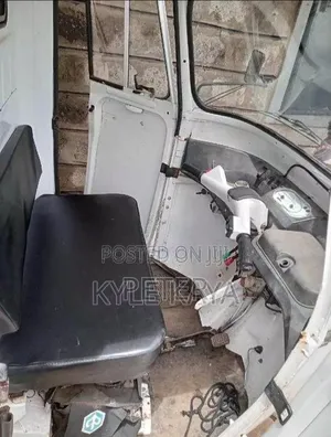 Piaggio 2023 White