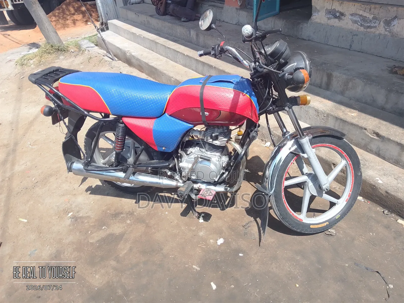 Bajaj Boxer 100 2018 Red