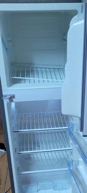 Premier 128l Double Door Refrigerator