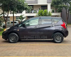 Nissan Note 2013 Gray