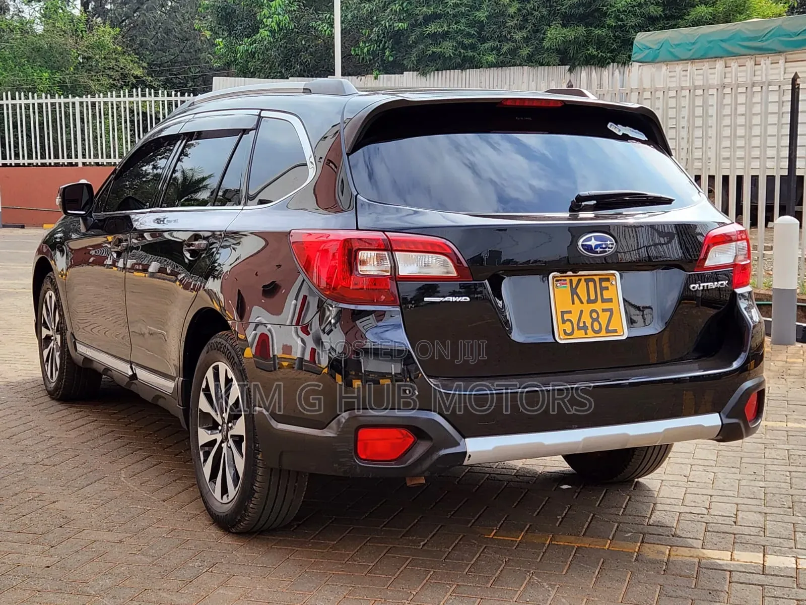 Subaru Outback 2017 Black