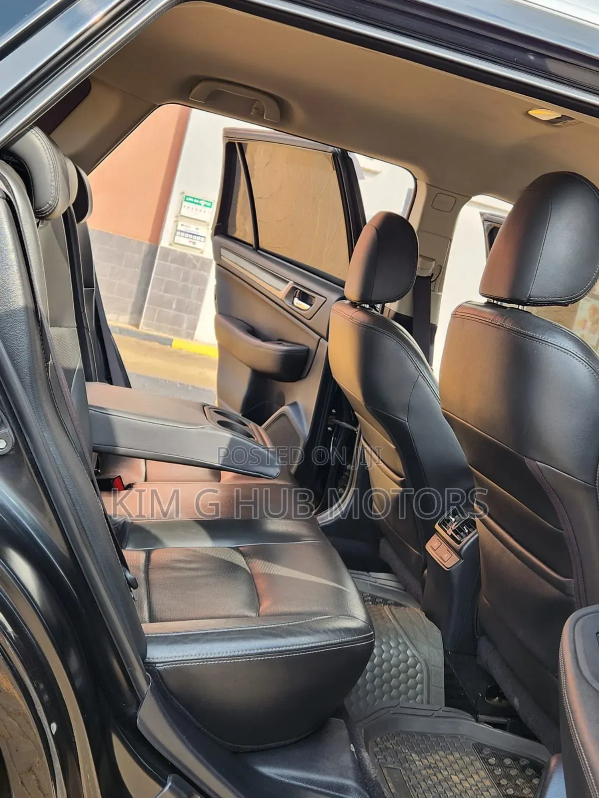 Subaru Outback 2017 Black