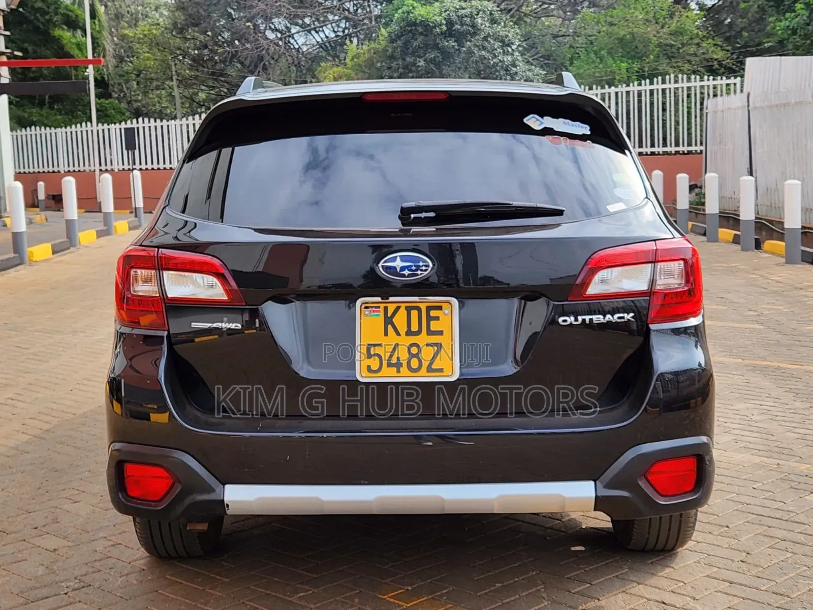Subaru Outback 2017 Black