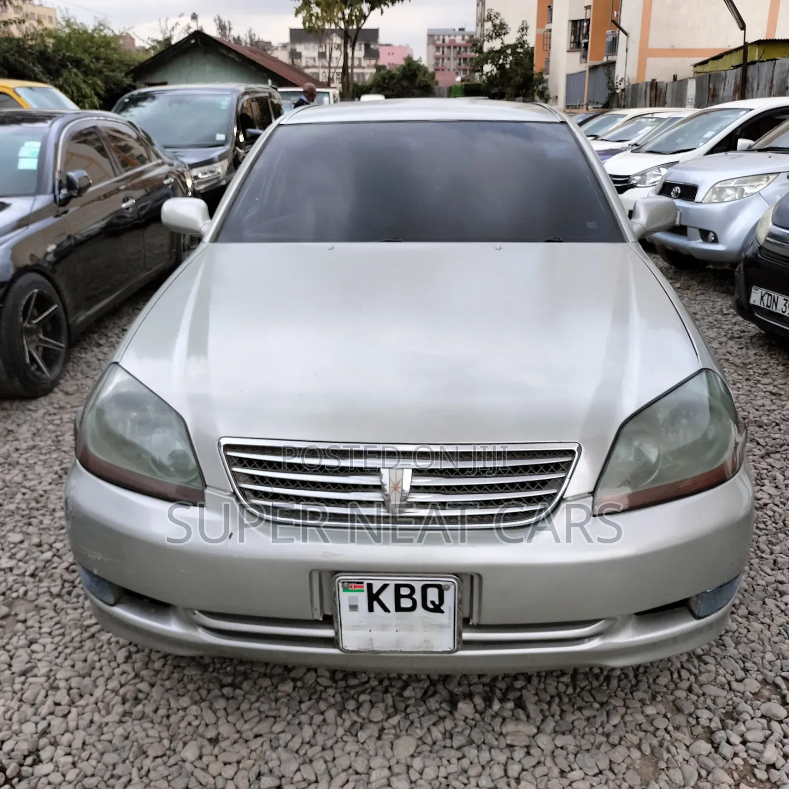 Toyota Mark II 2004 Silver