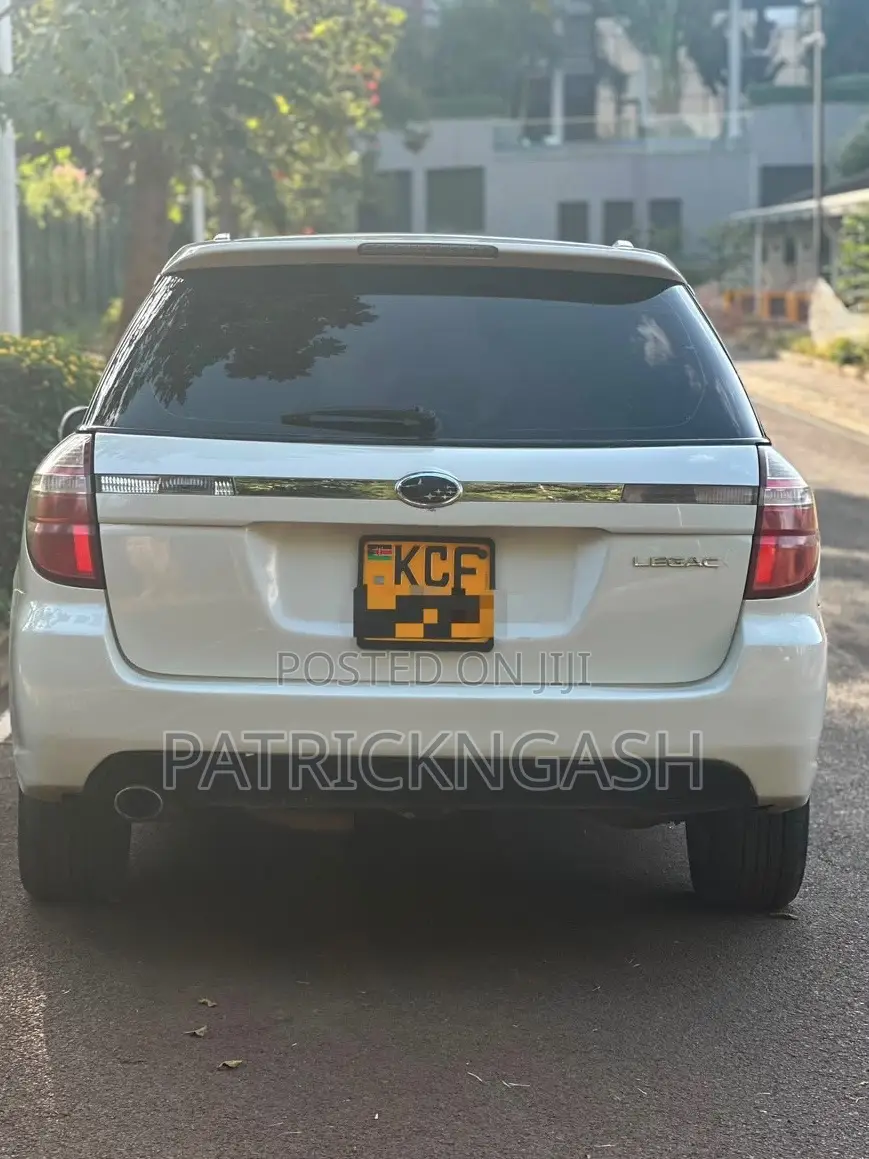 Subaru Legacy 2008 White