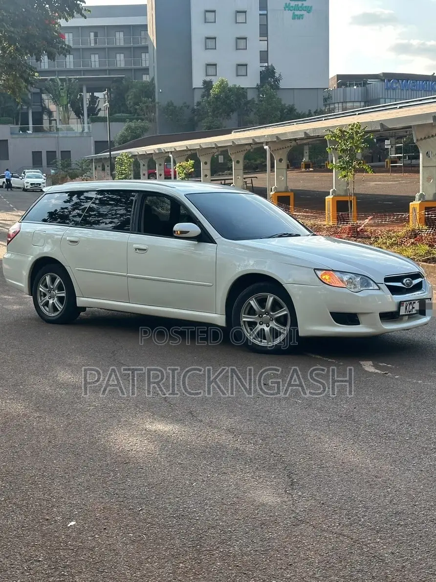 Subaru Legacy 2008 White