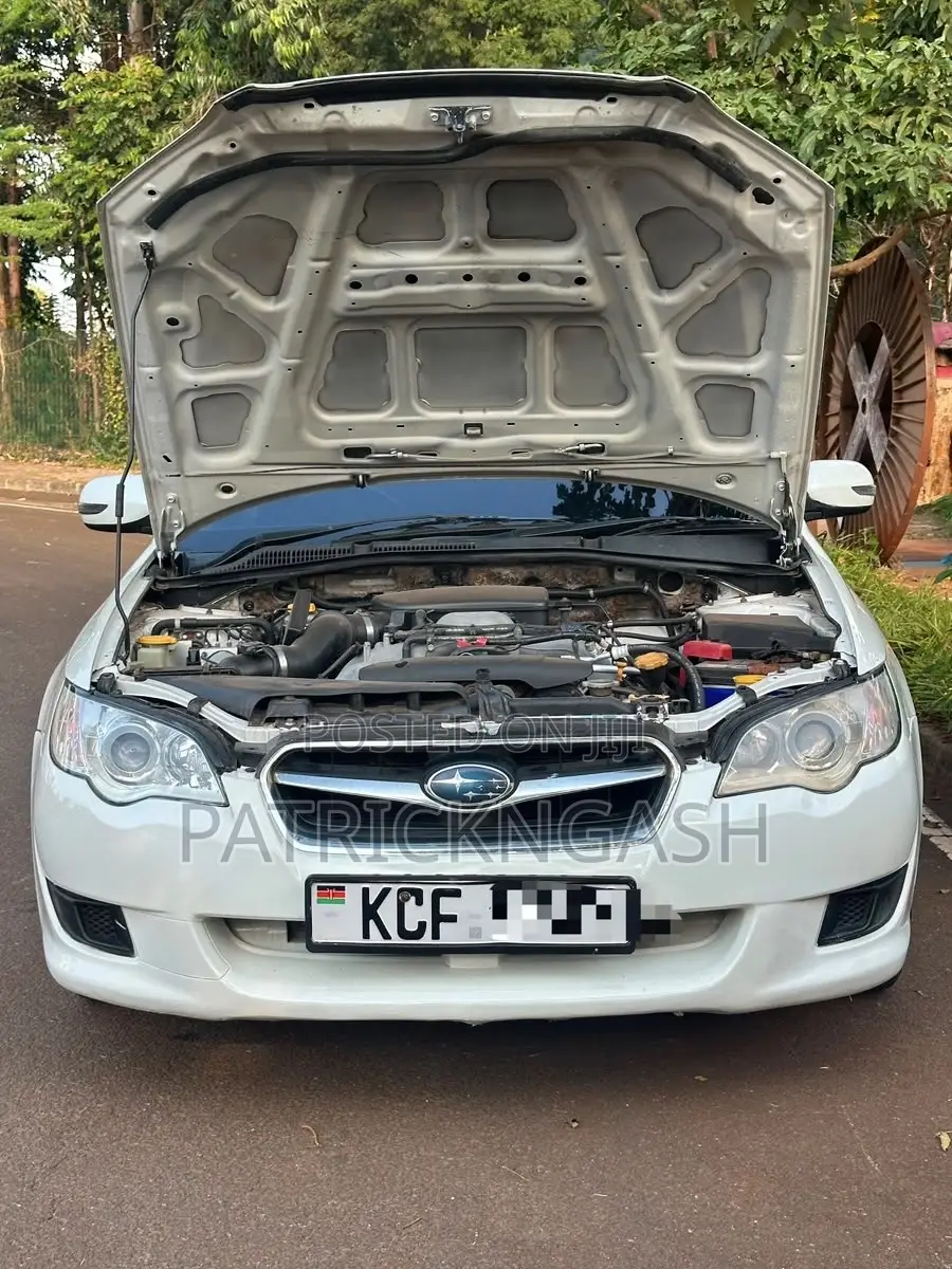 Subaru Legacy 2008 White
