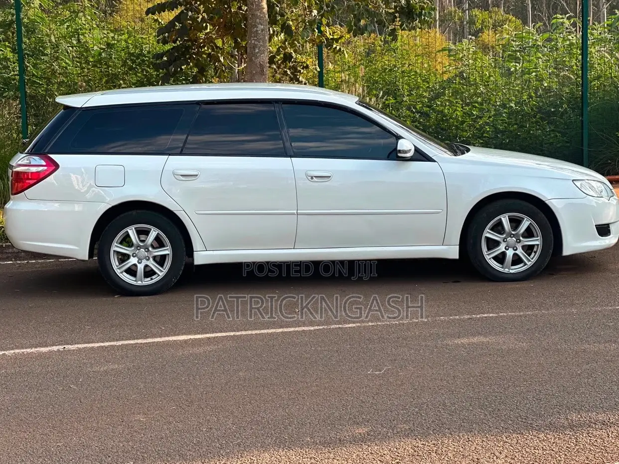 Subaru Legacy 2008 White