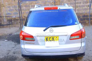 Nissan Wingroad 2012 Silver