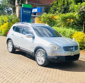 Nissan Dualis 2012 Silver