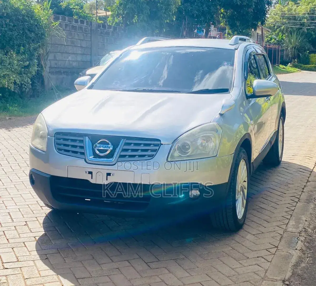 Nissan Dualis 2012 Silver