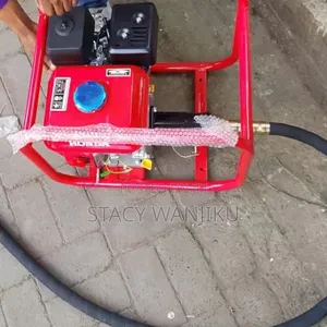 Top Quality Concrete Vibrator Machine