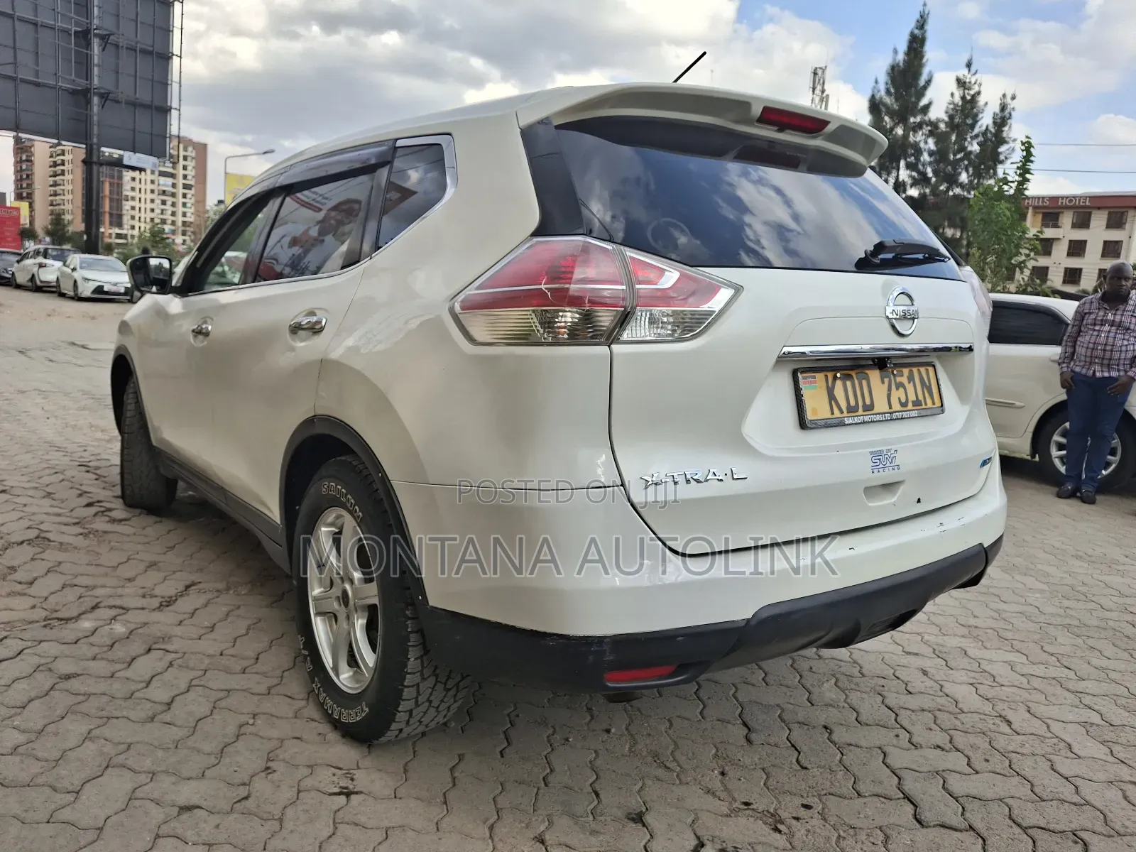 Nissan X-Trail 2.0 Petrol AWD 2015 White