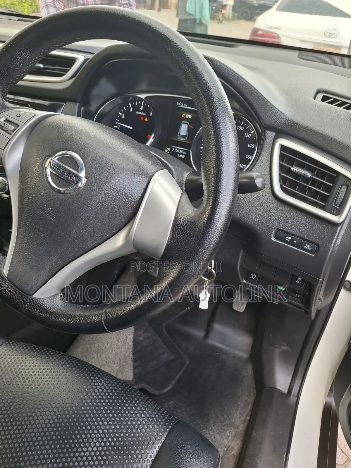 Nissan X-Trail 2.0 Petrol AWD 2015 White