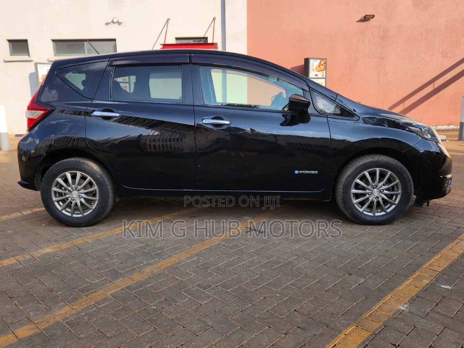 Nissan Note 2017 Black